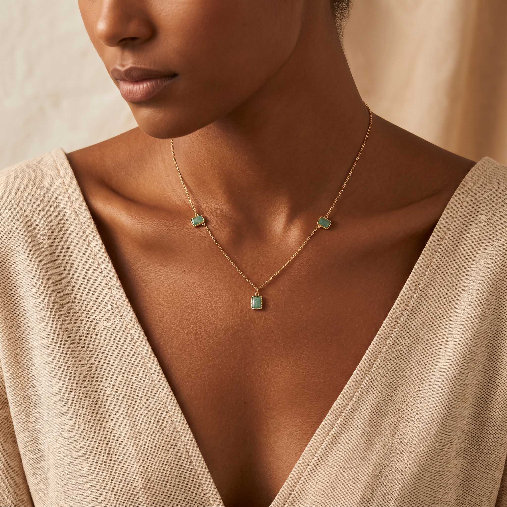 Verdant Line Station Necklace