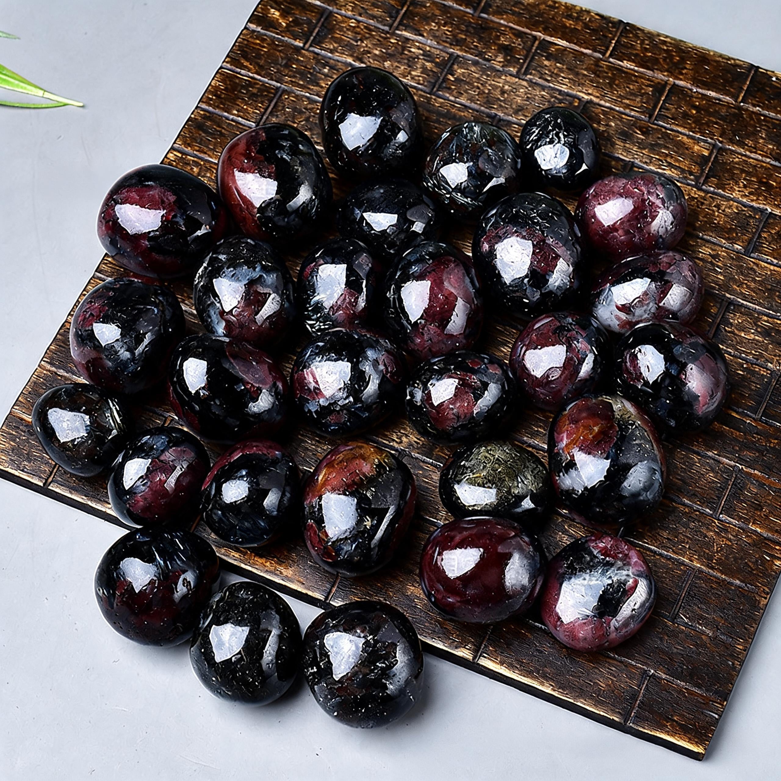 Firework Garnet Tumbled Stone 4